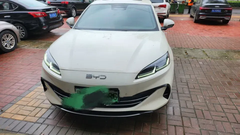 2025 BYD Seal 06 1.5L 101HP L4 E-CVT PHEV 15.87KWH,autocango,china used car exporter,china ev exporter,chinese used car exporter,chinese used ev exporter