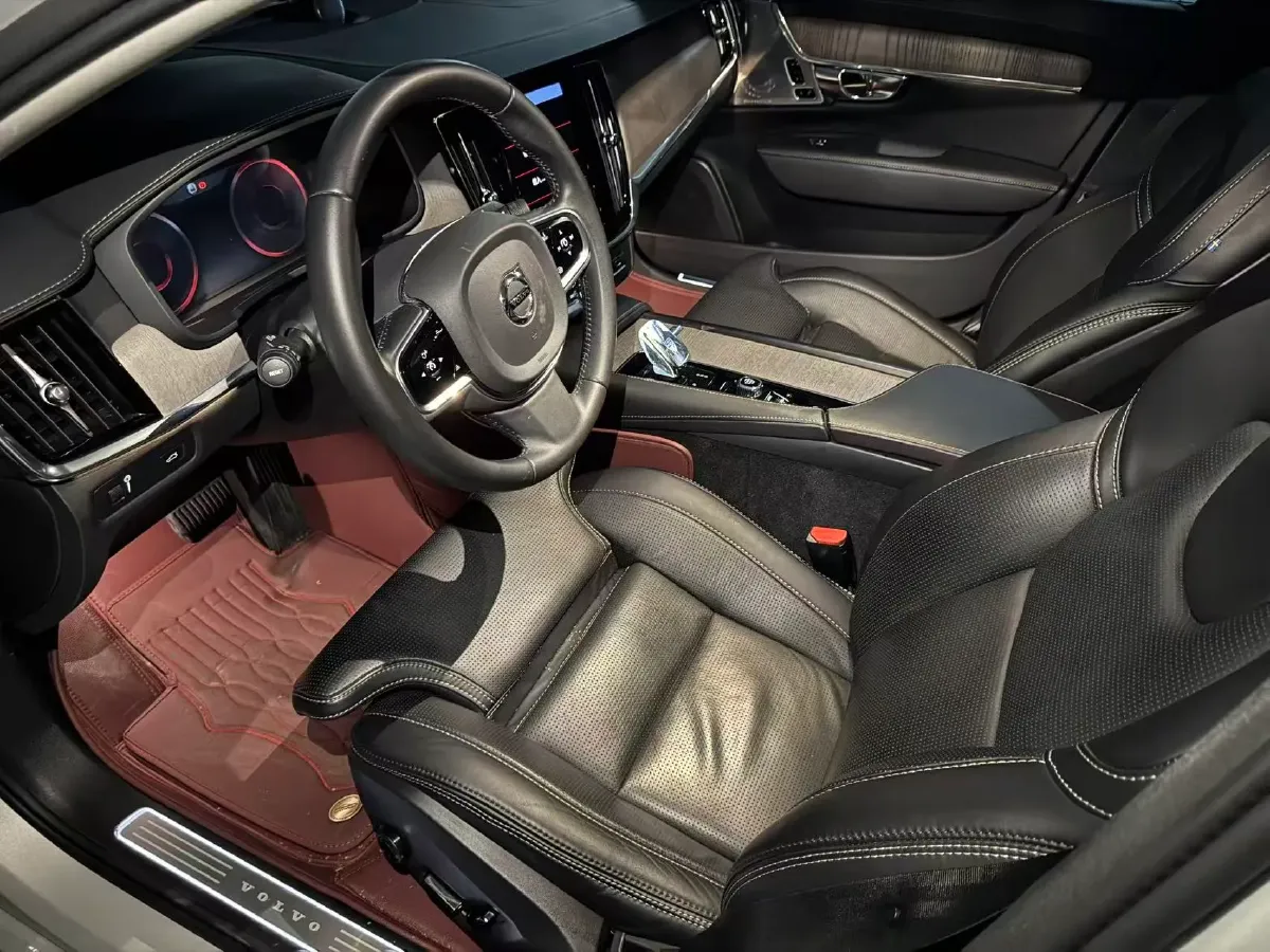 2021 Volvo S90 2.0T 250HP L4 8AT,autocango,china used car exporter,china ev exporter,chinese used car exporter,chinese used ev exporter