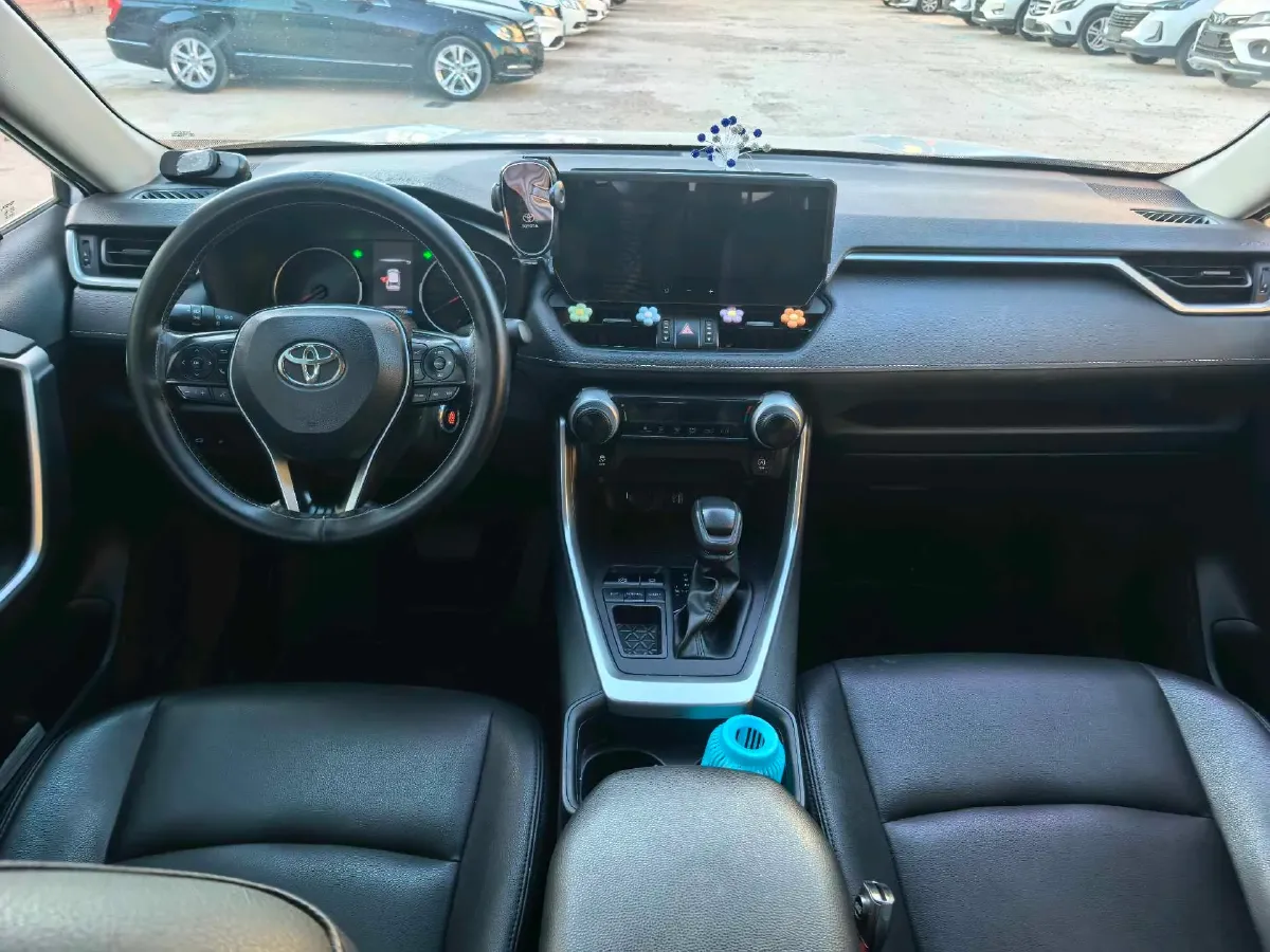 2023 Toyota RAV4 2.0L 171HP L4 CVT,autocango,china used car exporter,china ev exporter,chinese used car exporter,chinese used ev exporter