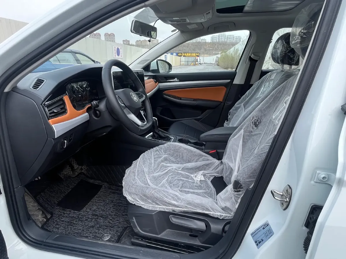 2025 Volkswagen Bora 1.2T 116HP L4 7DCT,autocango,china used car exporter,china ev exporter,chinese used car exporter,chinese used ev exporter