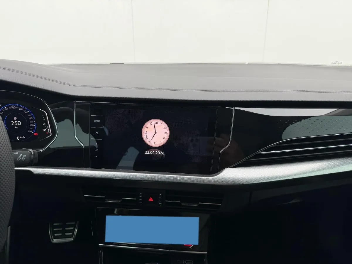 2024 Volkswagen Passat 2.0T 220HP L4 7DCT,autocango,china used car exporter,china ev exporter,chinese used car exporter,chinese used ev exporter