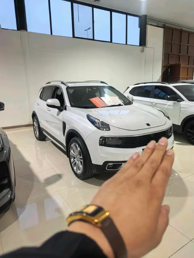 2019 Beijing BJ40 2.0T 218HP L4 6AT,autocango,china used car exporter,china ev exporter,chinese used car exporter,chinese used ev exporter