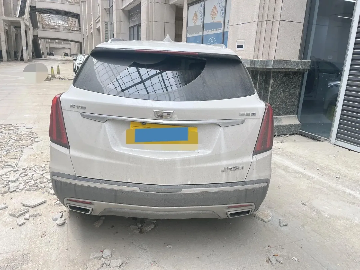 2022 Cadillac XT5 2.0T 237HP L4 9AT,autocango,china used car exporter,china ev exporter,chinese used car exporter,chinese used ev exporter