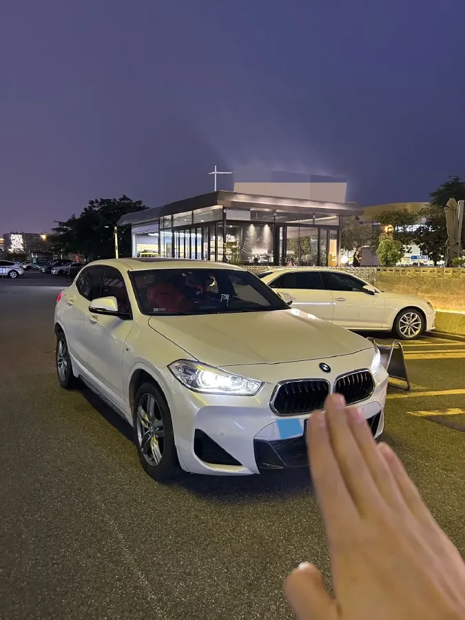 2021 BMW X2 2.0T 192HP L4 7DCT,autocango,china used car exporter,china ev exporter,chinese used car exporter,chinese used ev exporter