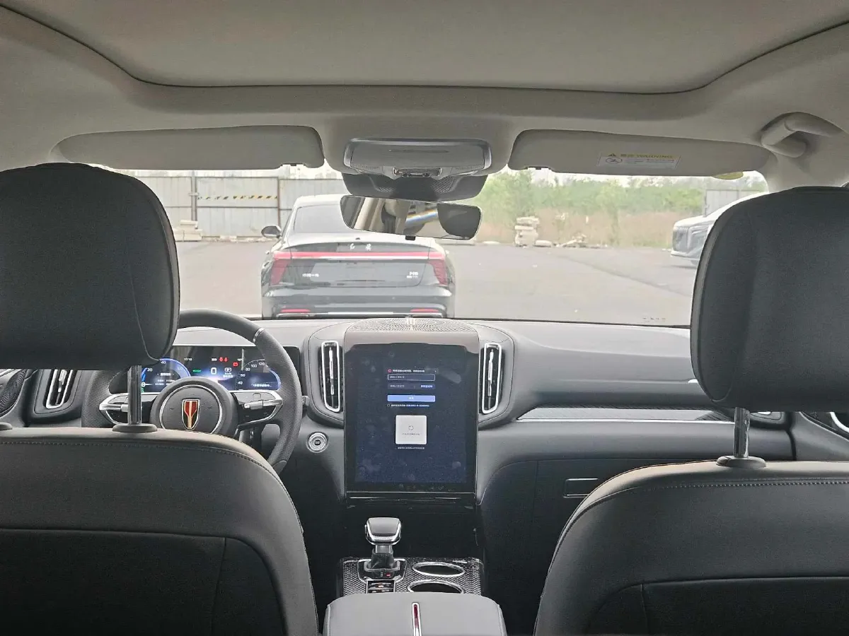 2025 HongQi HS3 1.5T 150HP L4 1DHT PHEV,autocango,china used car exporter,china ev exporter,chinese used car exporter,chinese used ev exporter