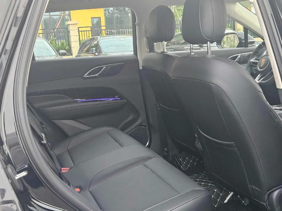 2025 HongQi HS3 1.5T 150HP L4 1DHT PHEV,autocango,china used car exporter,china ev exporter,chinese used car exporter,chinese used ev exporter