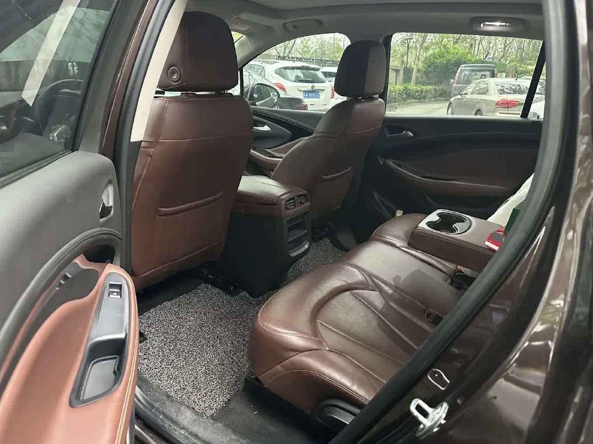 2020 Buick EnvisionPlus 2.0T 260HP L4 9AT,autocango,china used car exporter,china ev exporter,chinese used car exporter,chinese used ev exporter