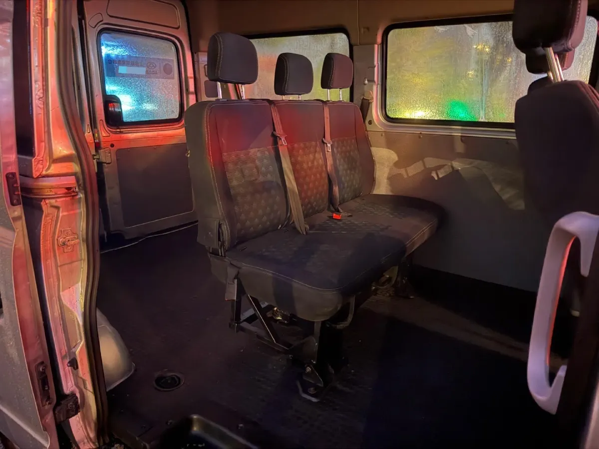 2018 MAXUS XinTu V80 2.5T 136HP L4 6MT,autocango,china used car exporter,china ev exporter,chinese used car exporter,chinese used ev exporter