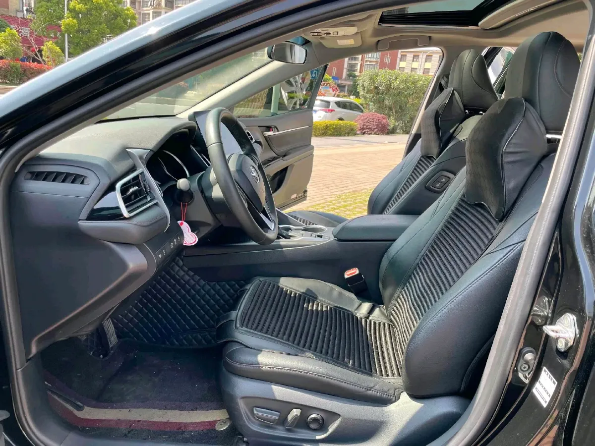 2023 Toyota Camry 2.0L 177HP L4 CVT,autocango,china used car exporter,china ev exporter,chinese used car exporter,chinese used ev exporter