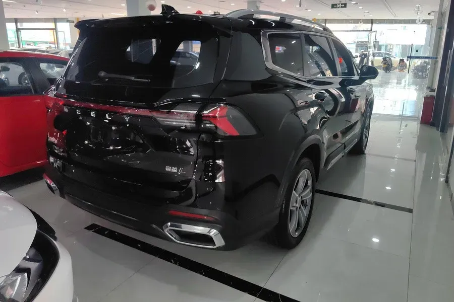 2023 Geely Okavango L 2.0T 218HP L4 7DCT,autocango,china used car exporter,china ev exporter,chinese used car exporter,chinese used ev exporter