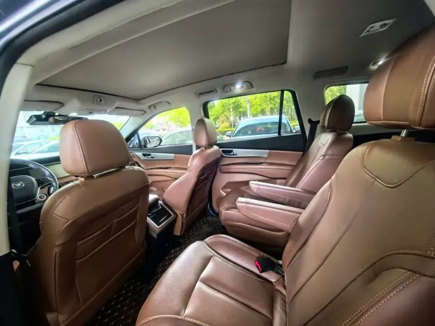 2020 HaiMa 7X 1.6T 195HP L4 6AT,autocango,china used car exporter,china ev exporter,chinese used car exporter,chinese used ev exporter