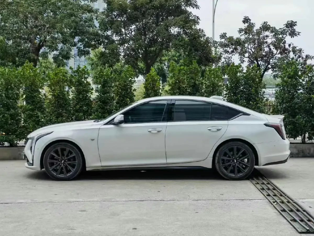 2024 Cadillac CT5 2.0T 237HP L4 10AT,autocango,china used car exporter,china ev exporter,chinese used car exporter,chinese used ev exporter