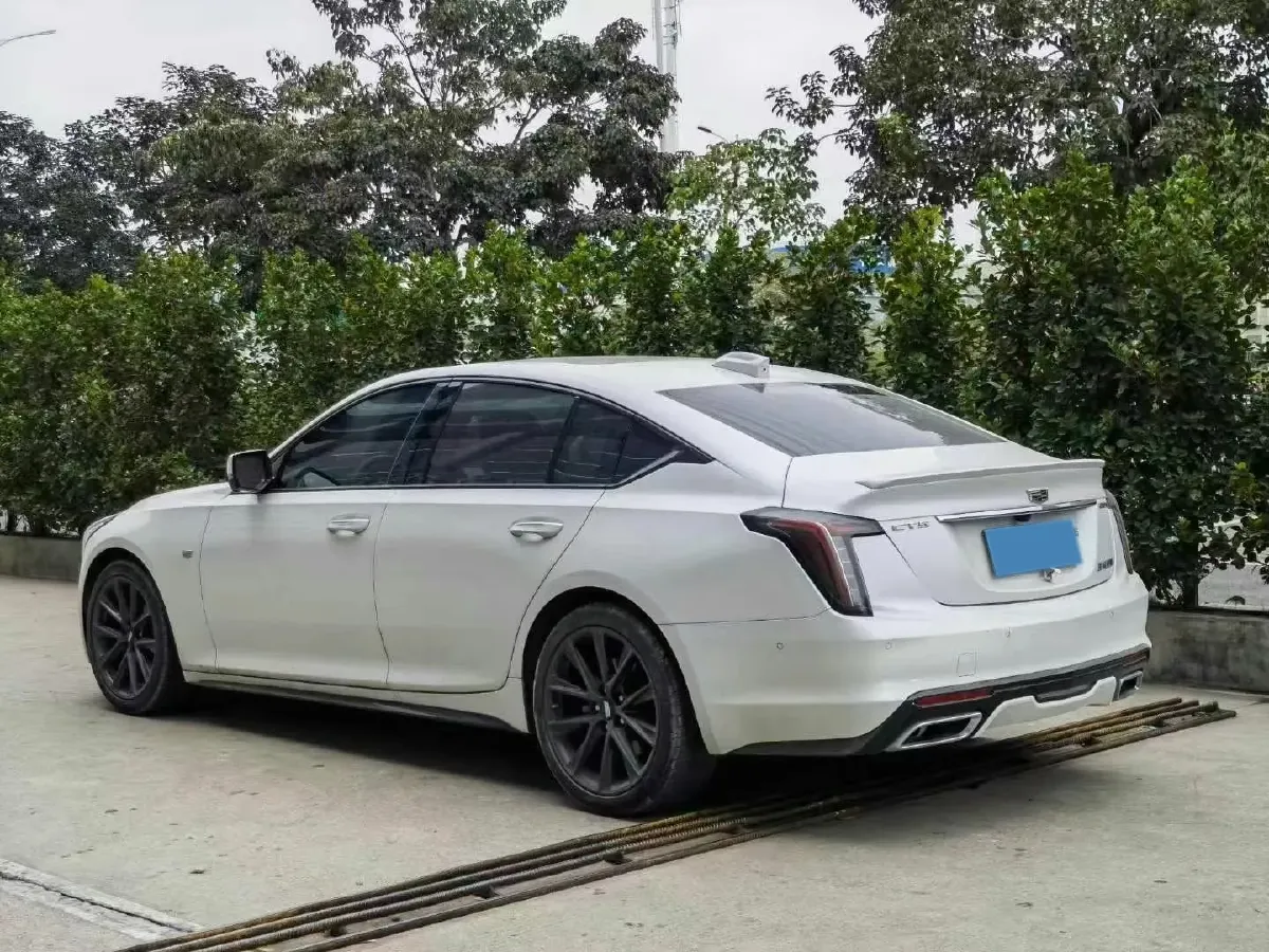 2024 Cadillac CT5 2.0T 237HP L4 10AT,autocango,china used car exporter,china ev exporter,chinese used car exporter,chinese used ev exporter