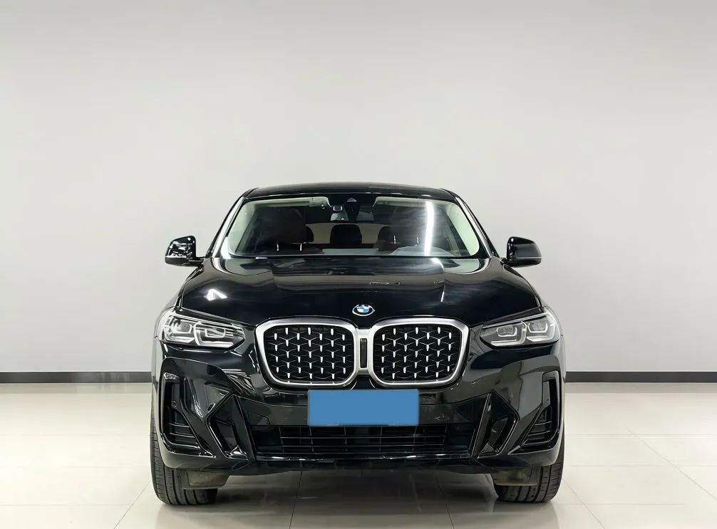 2022 BMW X4 2.0T 245HP L4 8AT,autocango,china used car exporter,china ev exporter,chinese used car exporter,chinese used ev exporter