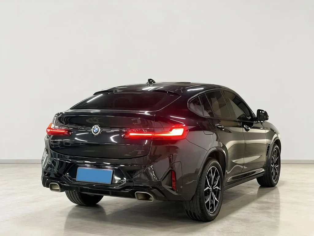 2022 BMW X4 2.0T 245HP L4 8AT,autocango,china used car exporter,china ev exporter,chinese used car exporter,chinese used ev exporter