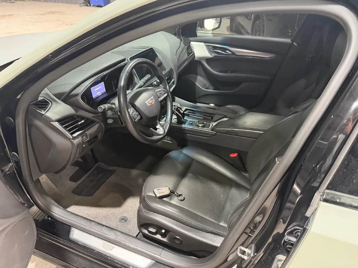 2021 Cadillac CT5 2.0T 237HP L4 10AT,autocango,china used car exporter,china ev exporter,chinese used car exporter,chinese used ev exporter