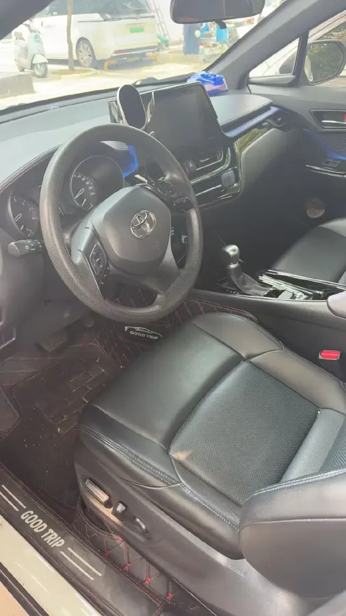 2020 Toyota C-HR 2.0L 171HP L4 CVT,autocango,china used car exporter,china ev exporter,chinese used car exporter,chinese used ev exporter