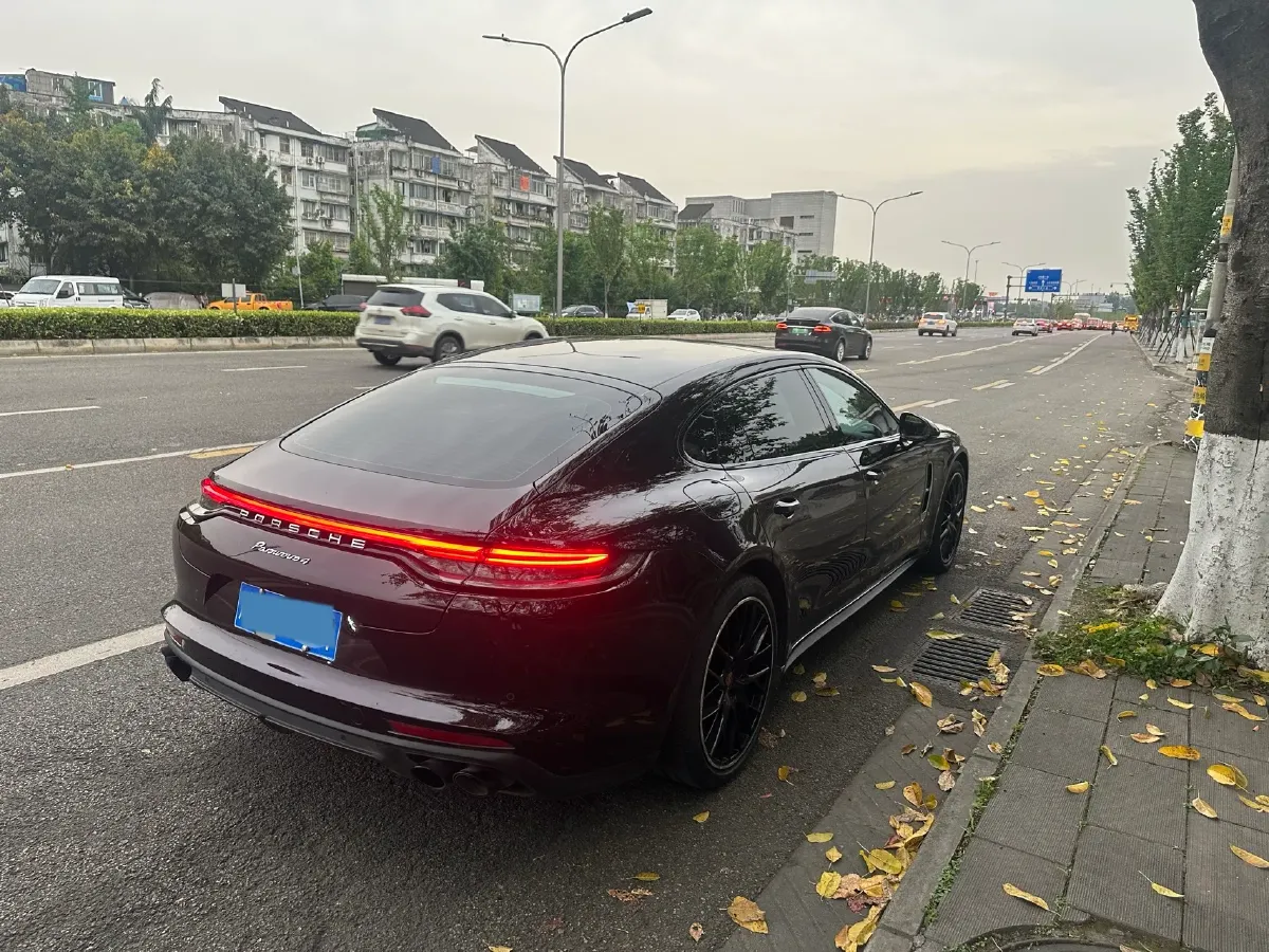 2021 Porsche Panamera 2.9T 330HP V6 8DCT,autocango,china used car exporter,china ev exporter,chinese used car exporter,chinese used ev exporter