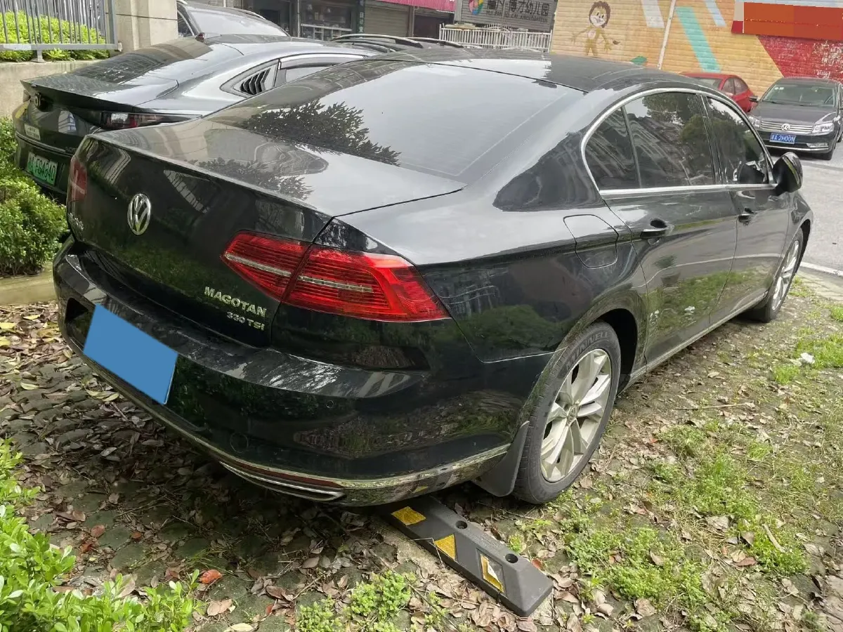 2018 Volkswagen Magotan 1.8T 180HP L4 7DCT,autocango,china used car exporter,china ev exporter,chinese used car exporter,chinese used ev exporter