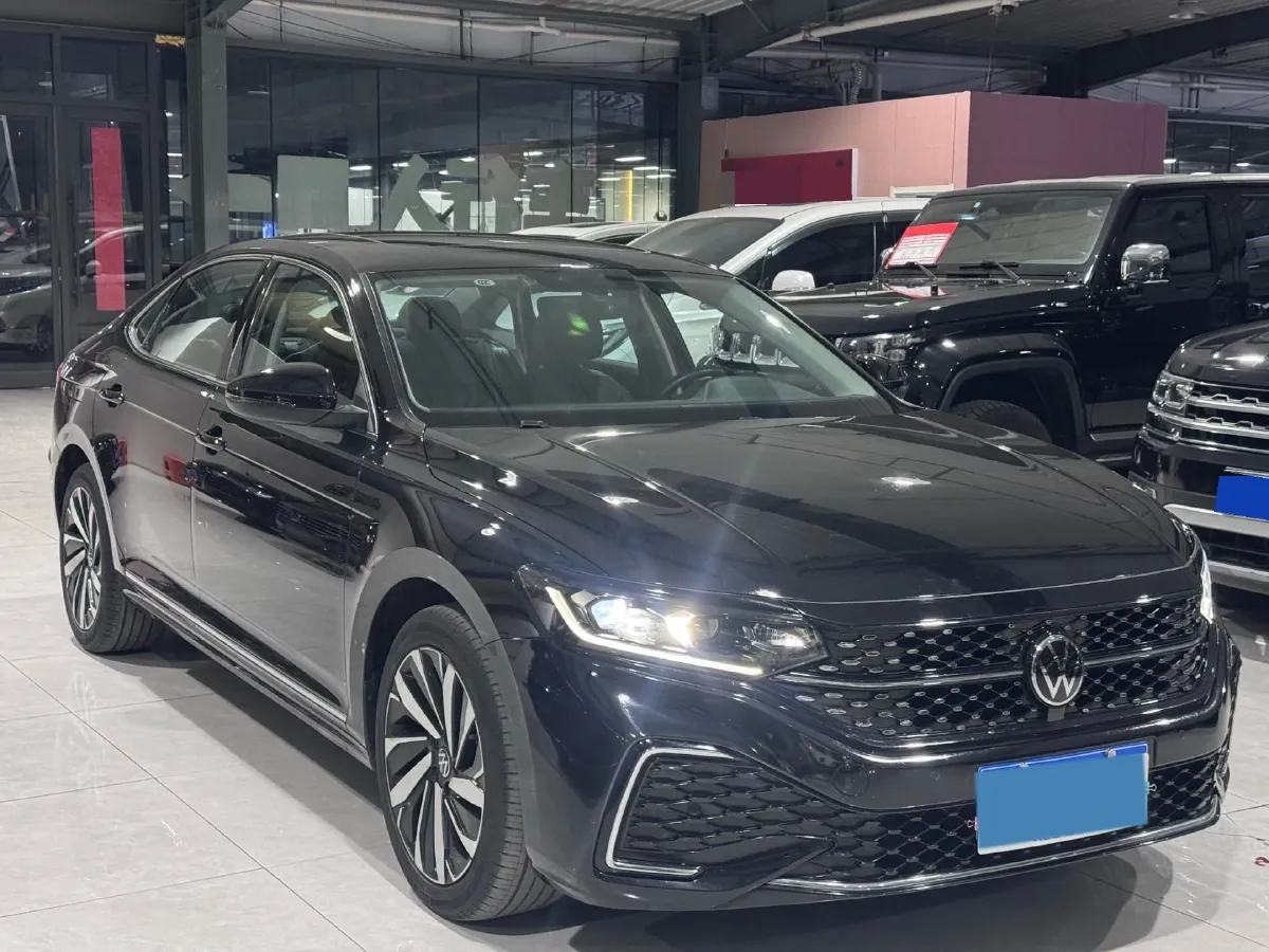 2022 Skoda Kodiak GT 2.0T 186HP L4 7DCT,autocango,china used car exporter,china ev exporter,chinese used car exporter,chinese used ev exporter