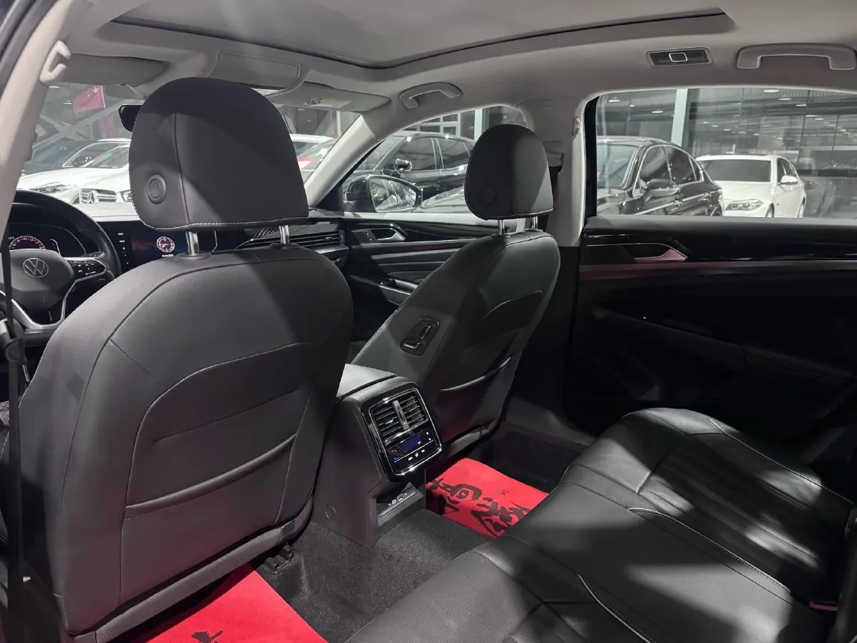 2022 Skoda Kodiak GT 2.0T 186HP L4 7DCT,autocango,china used car exporter,china ev exporter,chinese used car exporter,chinese used ev exporter