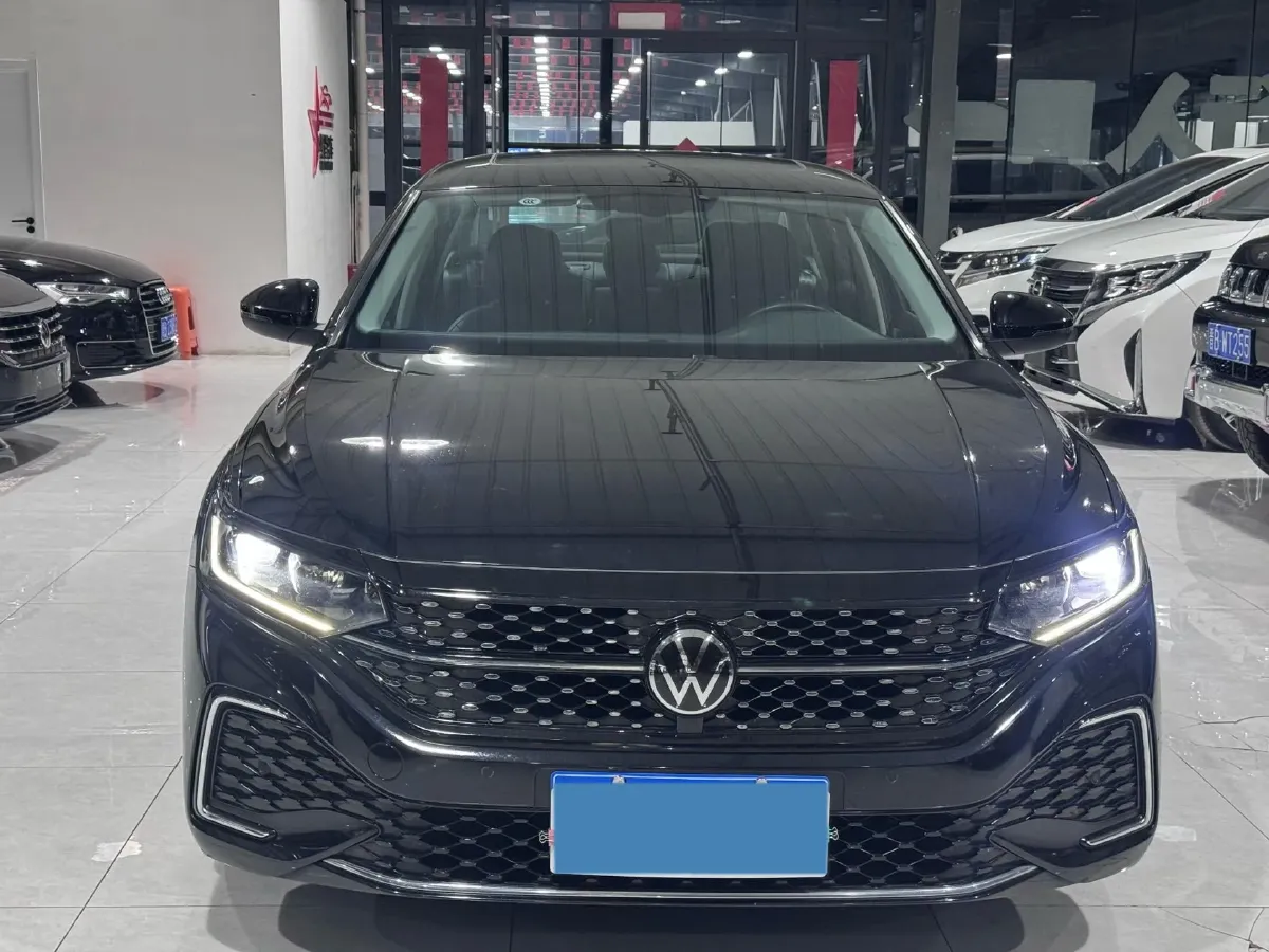2022 Skoda Kodiak GT 2.0T 186HP L4 7DCT,autocango,china used car exporter,china ev exporter,chinese used car exporter,chinese used ev exporter
