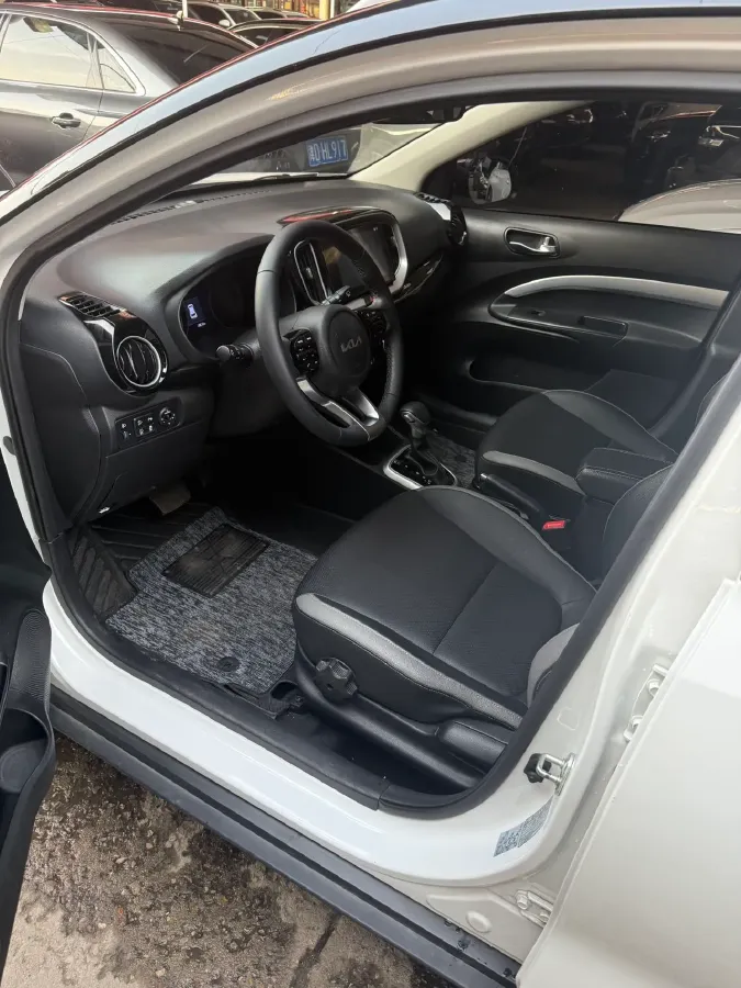 2021 Kia KX1 1.4L 100HP L4 CVT,autocango,china used car exporter,china ev exporter,chinese used car exporter,chinese used ev exporter