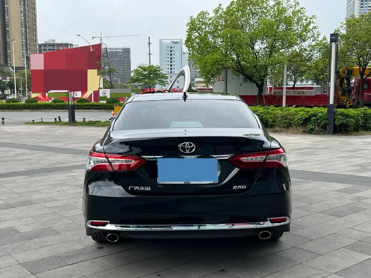 2023 Toyota Camry 2.5L 207HP L4 8AT,autocango,china used car exporter,china ev exporter,chinese used car exporter,chinese used ev exporter