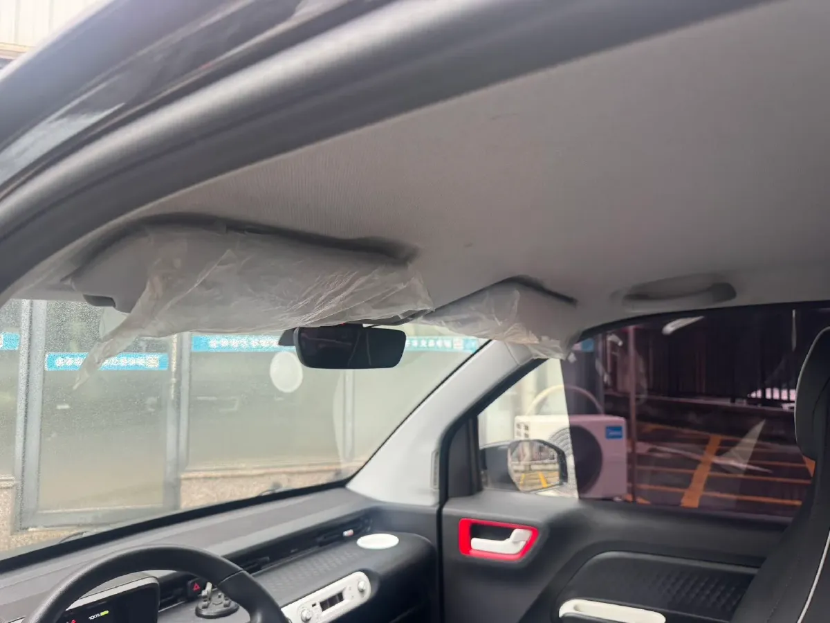 2022 WuLing HongGuang MINI EV BEV 17.3KWH,autocango,china used car exporter,china ev exporter,chinese used car exporter,chinese used ev exporter