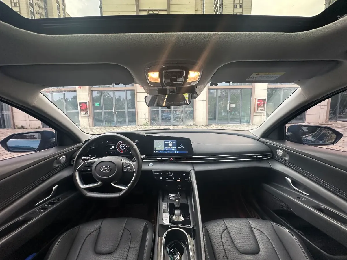 2021 Hyundai Elantra 1.5L 115HP L4 CVT,autocango,china used car exporter,china ev exporter,chinese used car exporter,chinese used ev exporter