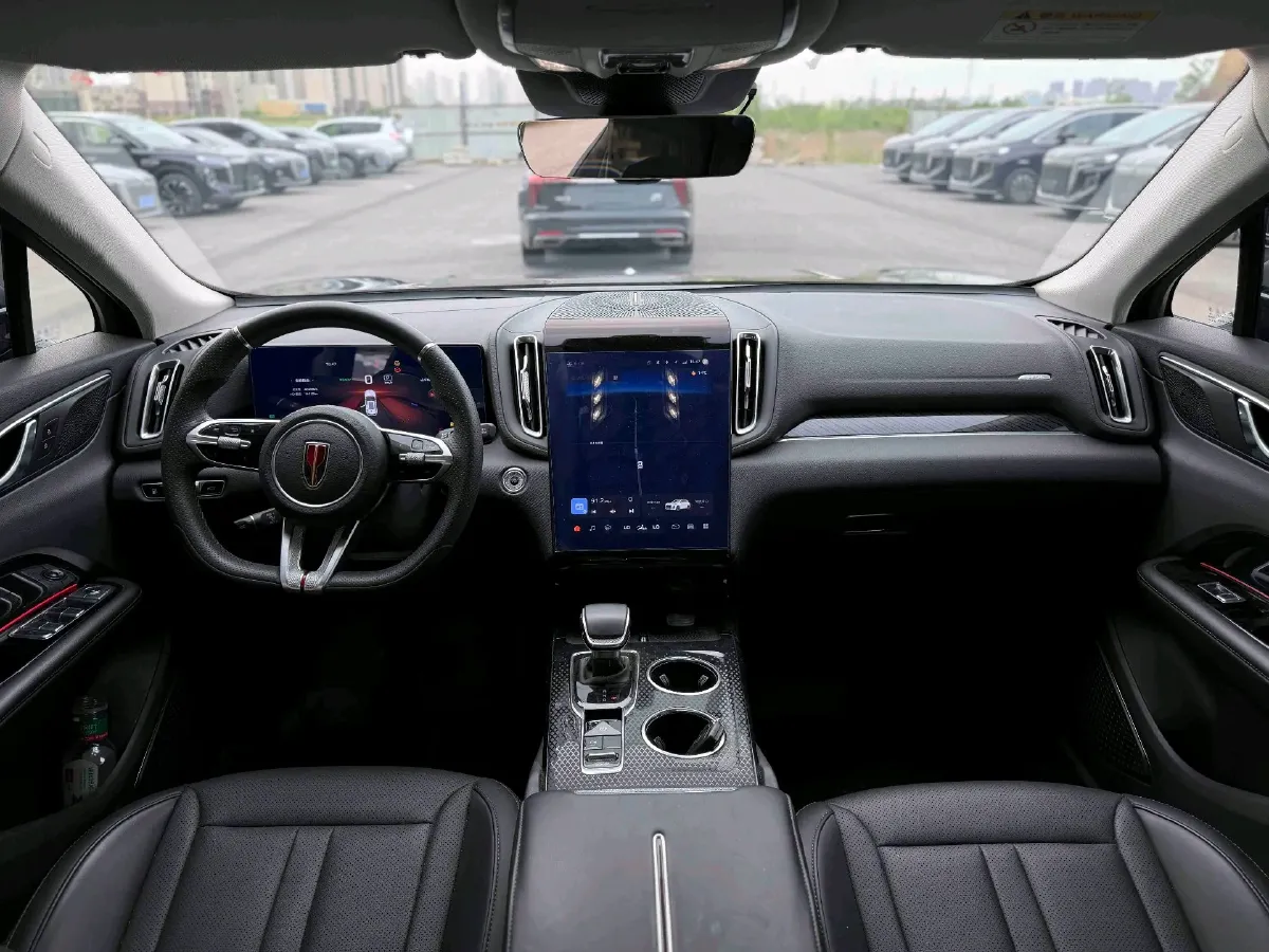 2024 HongQi HS3 1.5T 169HP L4 1DHT PHEV 18.4KWH,autocango,china used car exporter,china ev exporter,chinese used car exporter,chinese used ev exporter