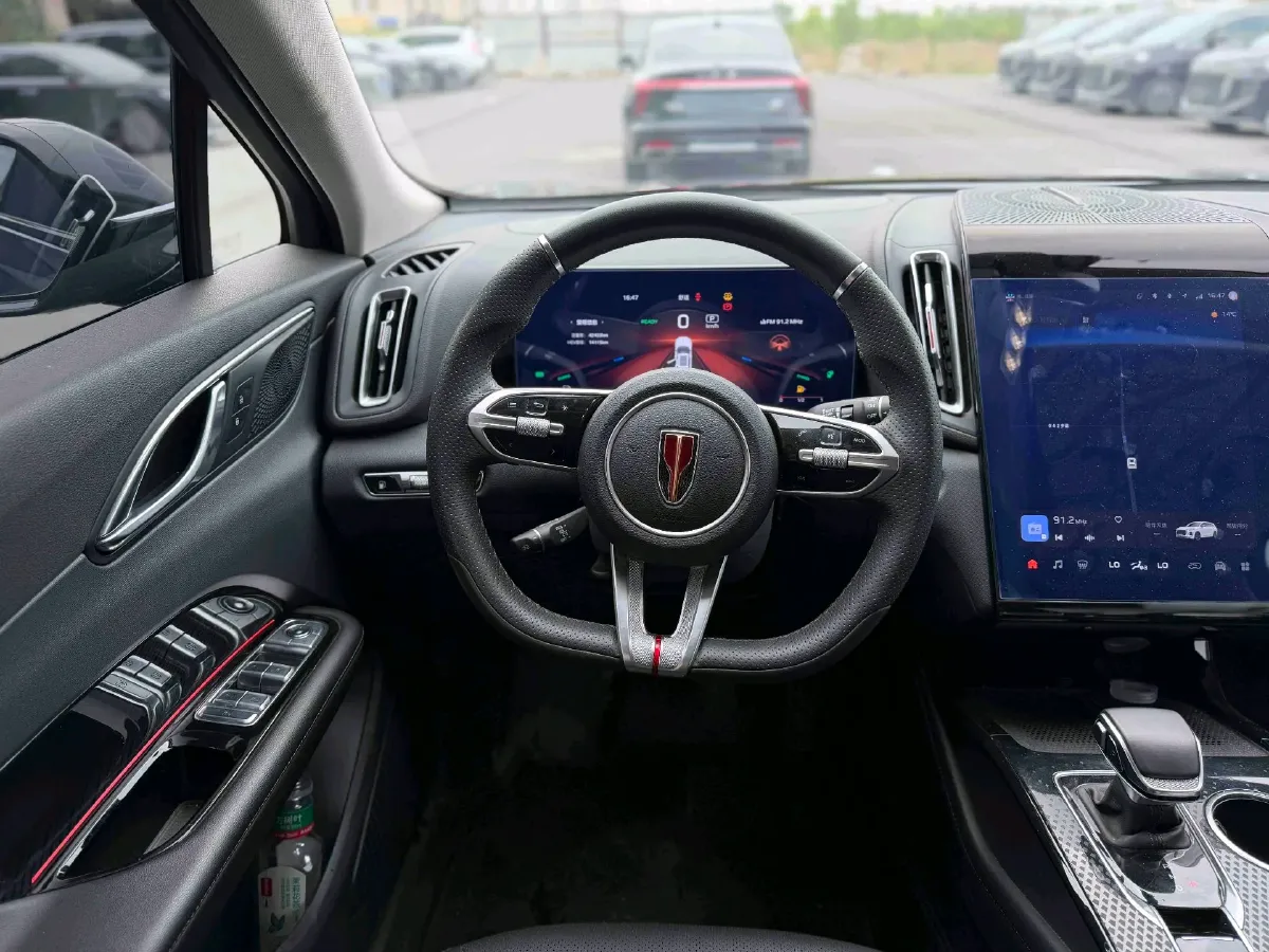 2024 HongQi HS3 1.5T 169HP L4 1DHT PHEV 18.4KWH,autocango,china used car exporter,china ev exporter,chinese used car exporter,chinese used ev exporter