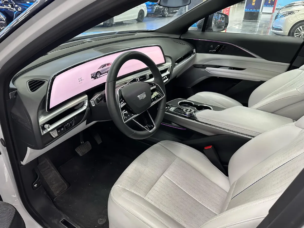 2024 Cadillac IQ Lyriq BEV 68.4KWH,autocango,china used car exporter,china ev exporter,chinese used car exporter,chinese used ev exporter