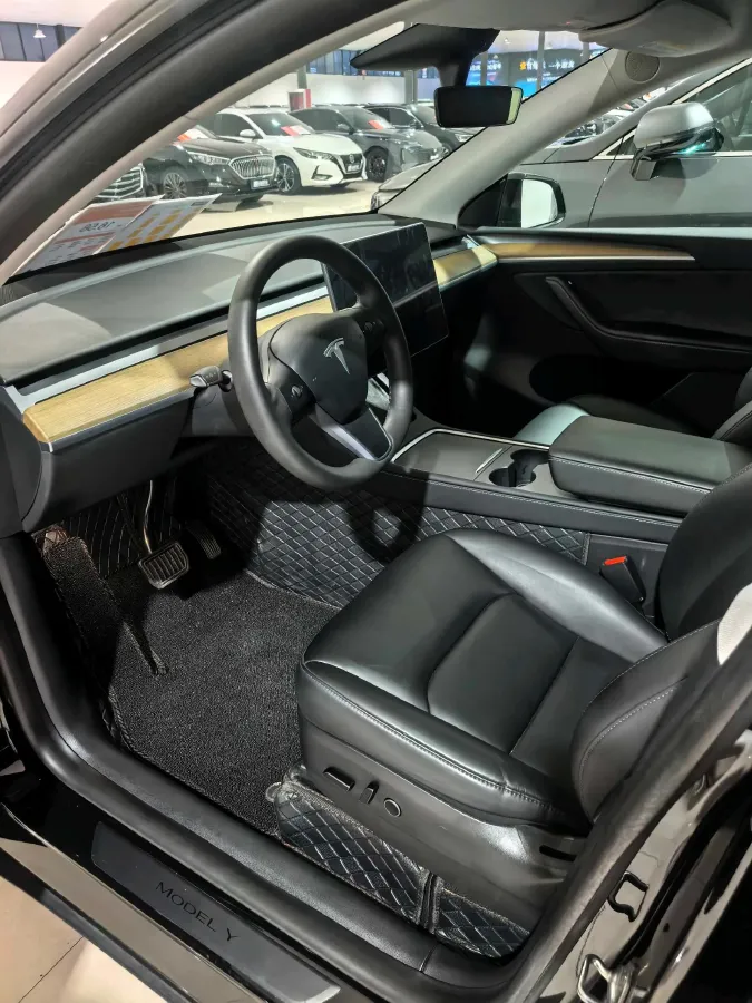 2022 Tesla Model Y BEV 60KWH,autocango,china used car exporter,china ev exporter,chinese used car exporter,chinese used ev exporter