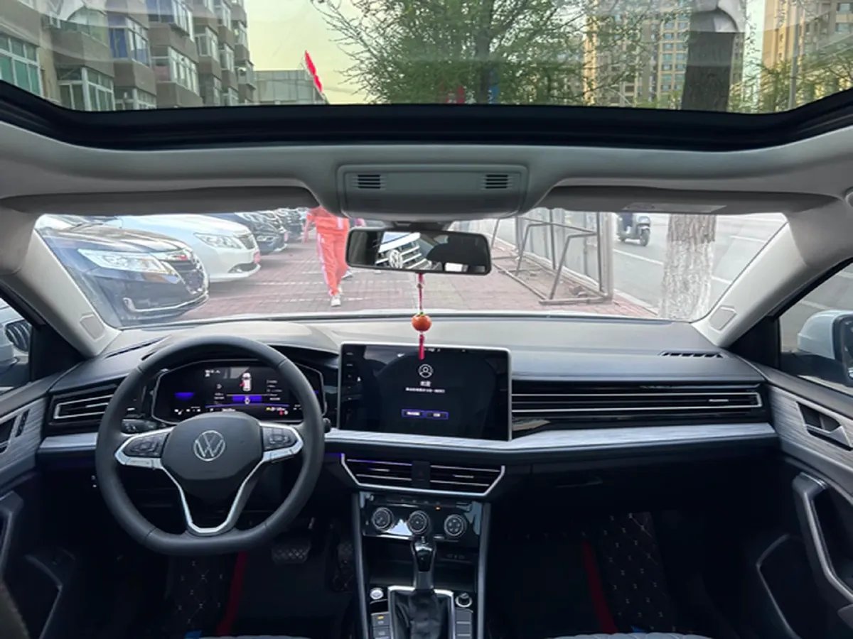 2023 Volkswagen Sagitar 1.5T 160HP L4 7DCT,autocango,china used car exporter,china ev exporter,chinese used car exporter,chinese used ev exporter