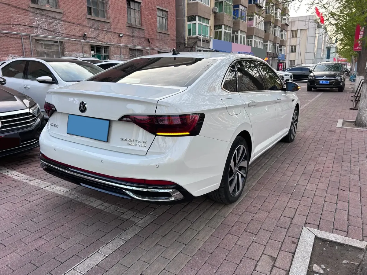 2023 Volkswagen Sagitar 1.5T 160HP L4 7DCT,autocango,china used car exporter,china ev exporter,chinese used car exporter,chinese used ev exporter