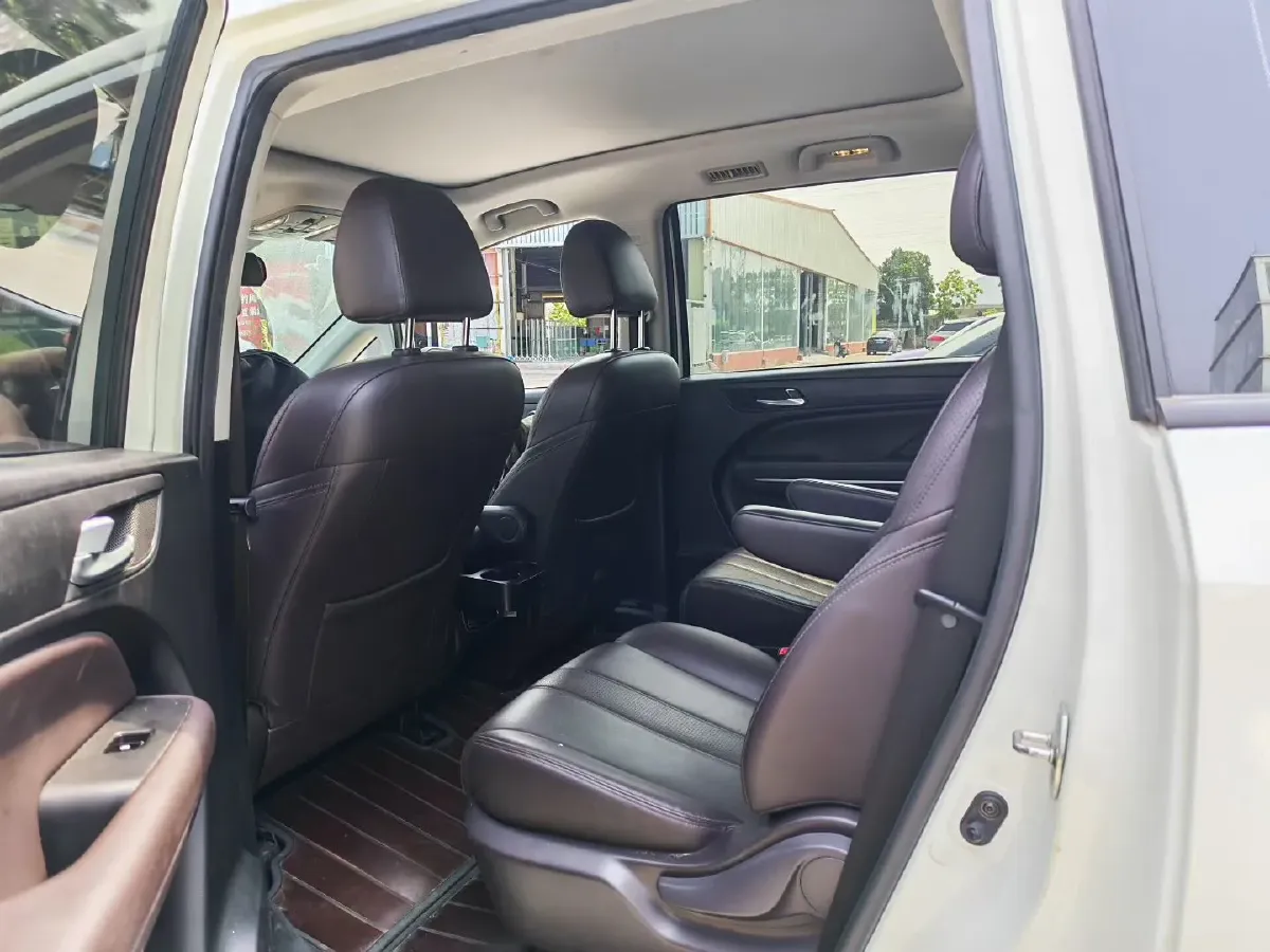 2019 GAC Trumpchi M6 1.5T 171HP L4 6AT,autocango,china used car exporter,china ev exporter,chinese used car exporter,chinese used ev exporter