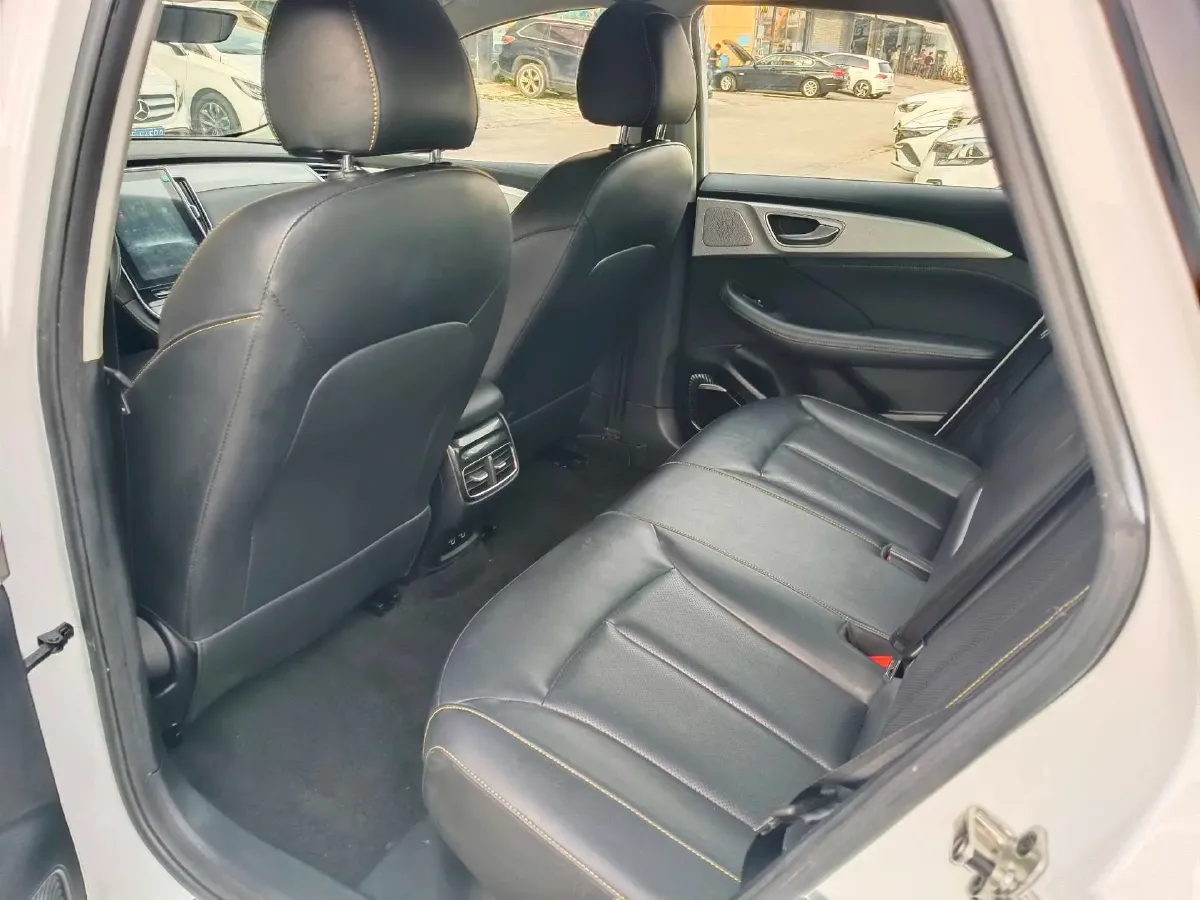 2024 JMC DaDao 2.3T 177HP L4 8AT,autocango,china used car exporter,china ev exporter,chinese used car exporter,chinese used ev exporter