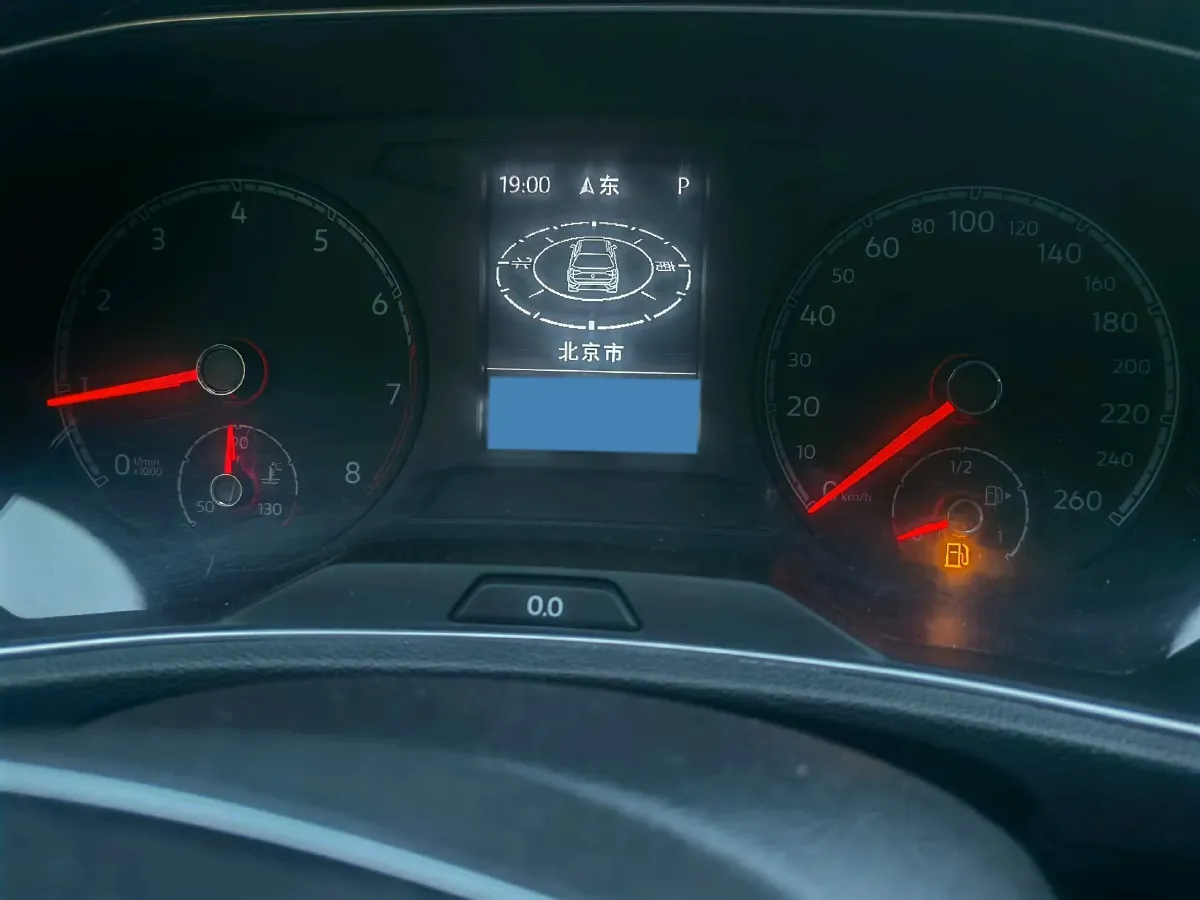 2019 Volkswagen T-Roc 1.4T 150HP L4 7DCT,autocango,china used car exporter,china ev exporter,chinese used car exporter,chinese used ev exporter