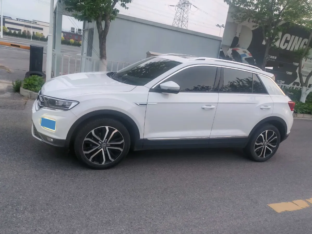 2019 Volkswagen T-Roc 1.4T 150HP L4 7DCT,autocango,china used car exporter,china ev exporter,chinese used car exporter,chinese used ev exporter