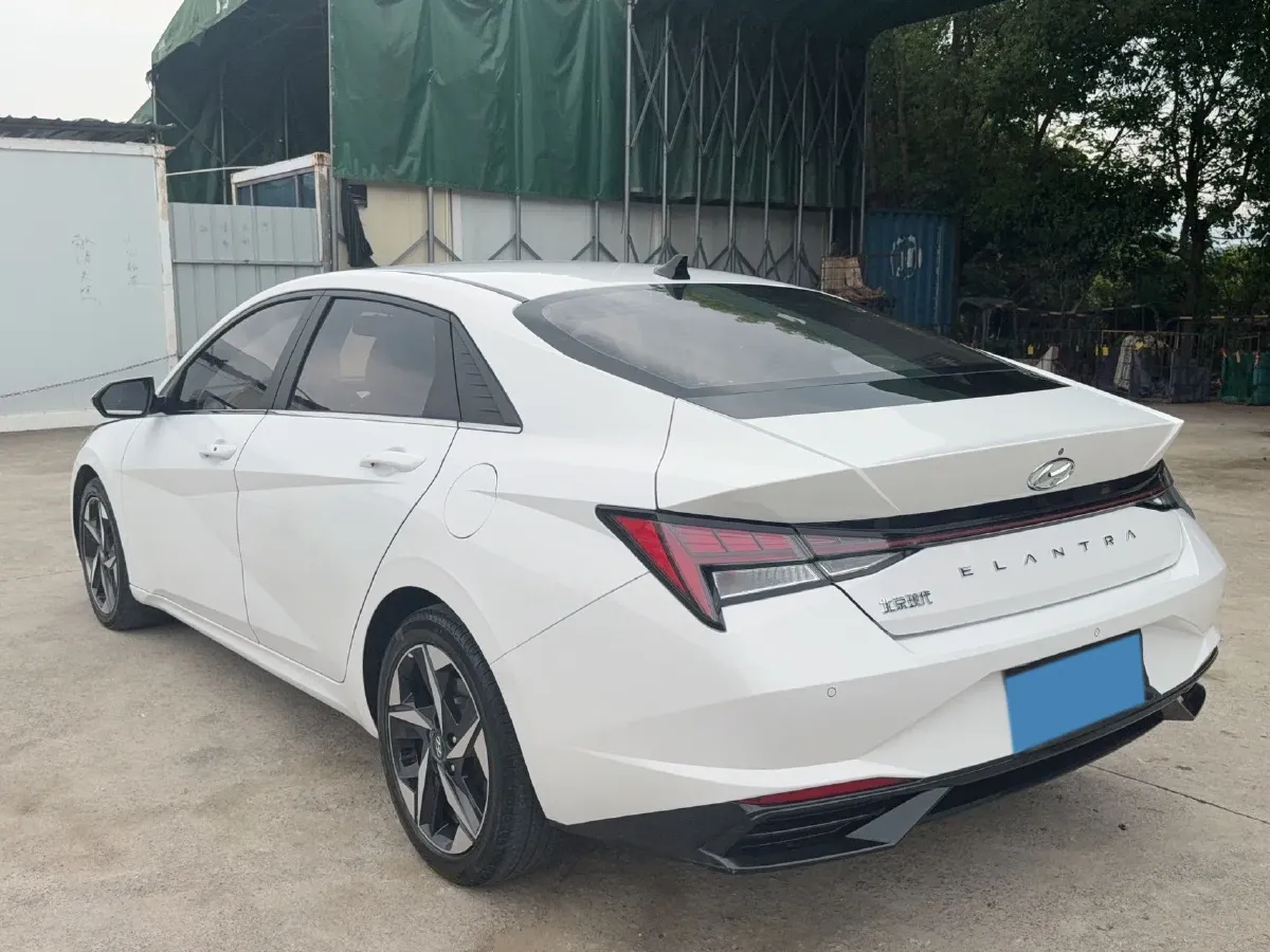 2021 Hyundai Elantra 1.5L 115HP L4 CVT,autocango,china used car exporter,china ev exporter,chinese used car exporter,chinese used ev exporter