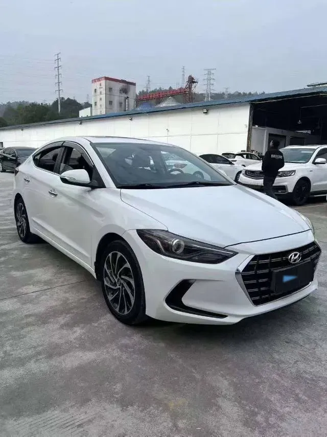 2016 Hyundai Elantra 1.6L 130HP L4 6AT,autocango,china used car exporter,china ev exporter,chinese used car exporter,chinese used ev exporter