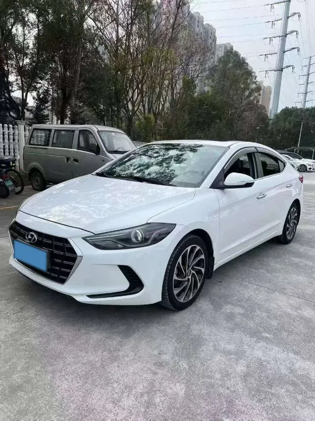 2016 Hyundai Elantra 1.6L 130HP L4 6AT,autocango,china used car exporter,china ev exporter,chinese used car exporter,chinese used ev exporter
