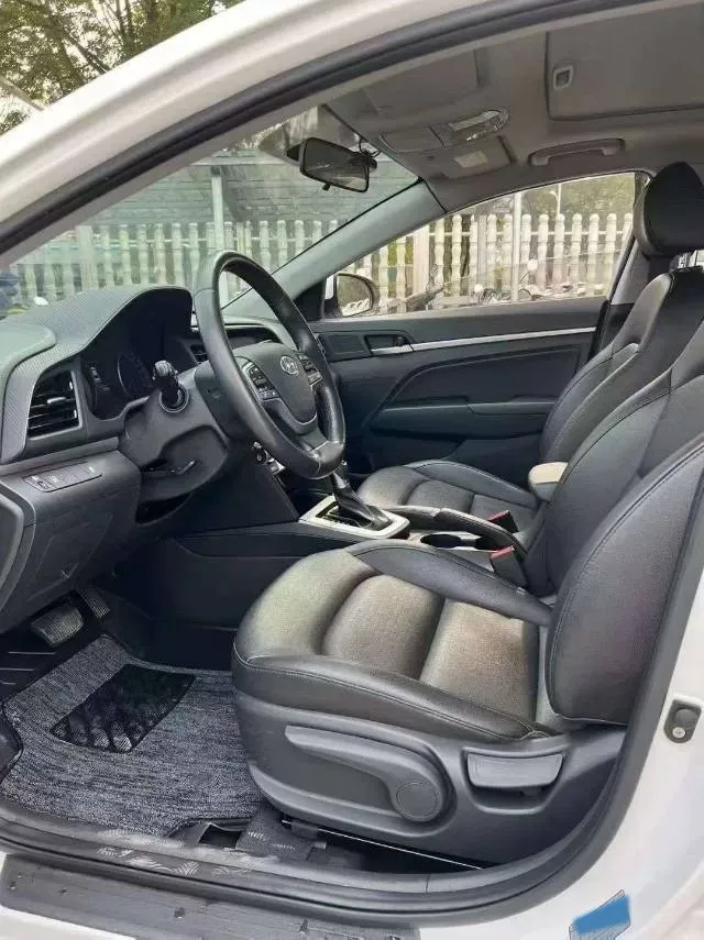 2016 Hyundai Elantra 1.6L 130HP L4 6AT,autocango,china used car exporter,china ev exporter,chinese used car exporter,chinese used ev exporter