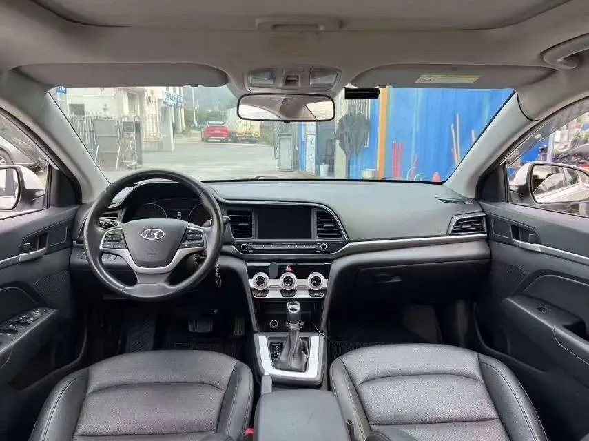 2016 Hyundai Elantra 1.6L 130HP L4 6AT,autocango,china used car exporter,china ev exporter,chinese used car exporter,chinese used ev exporter