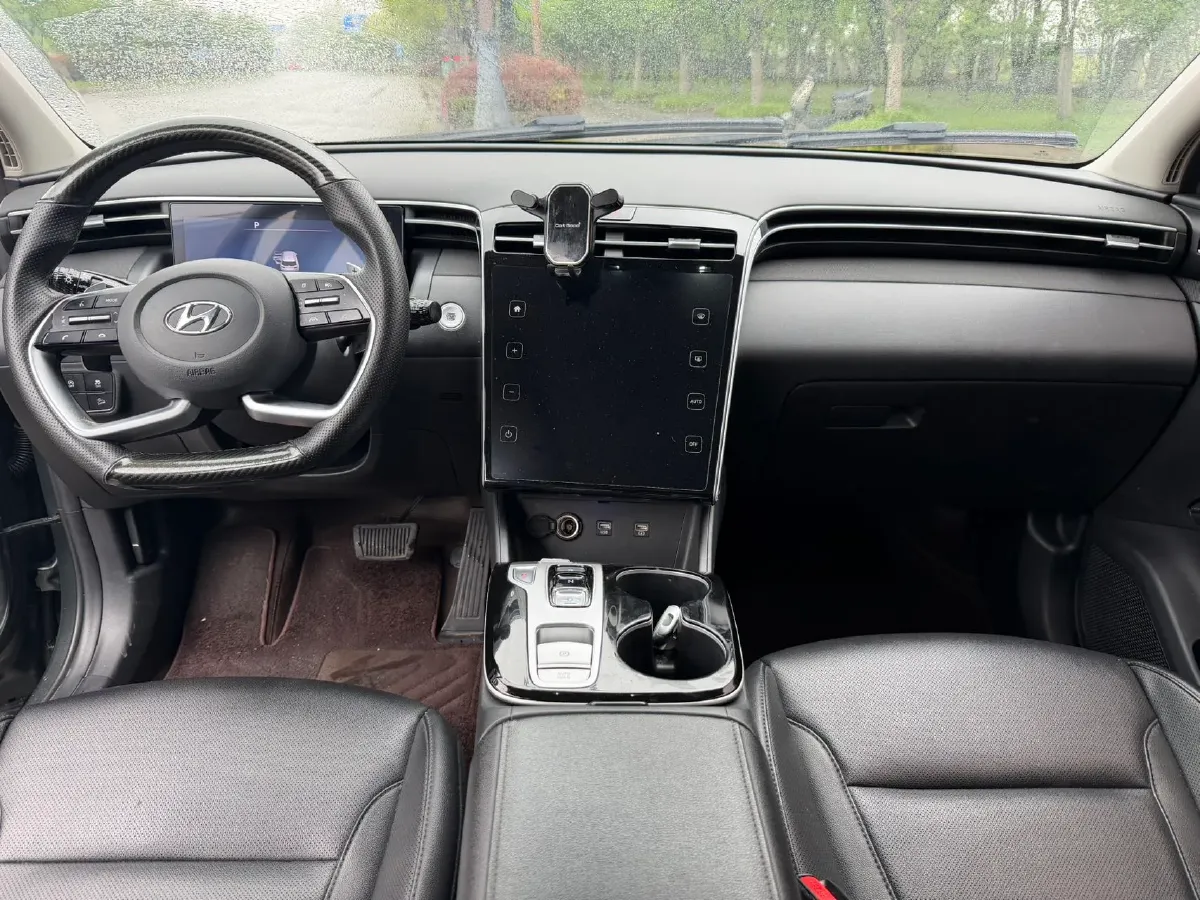 2023 Hyundai Tucson 1.5T 200HP L4 8AT,autocango,china used car exporter,china ev exporter,chinese used car exporter,chinese used ev exporter