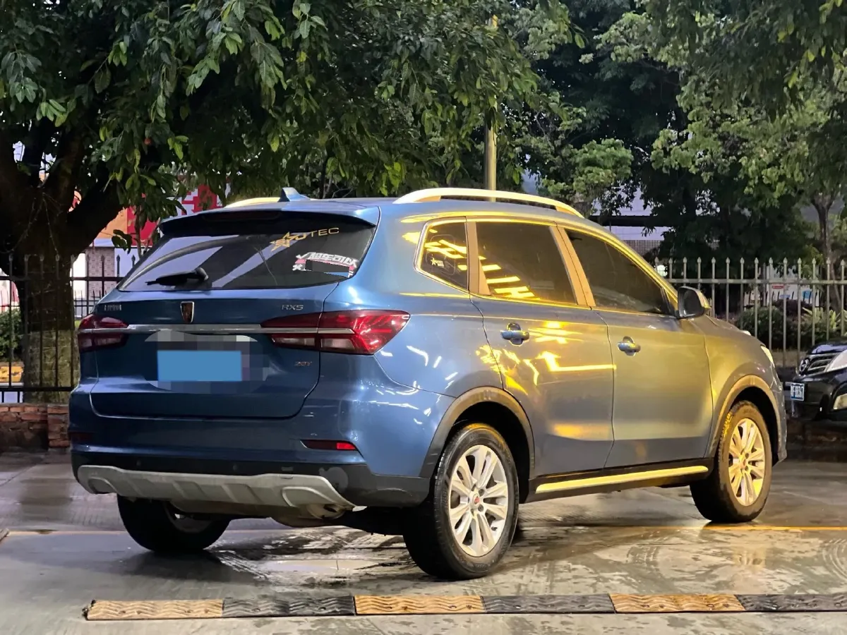 2019 Roewe i6 1.5T 169HP L4 7DCT,autocango,china used car exporter,china ev exporter,chinese used car exporter,chinese used ev exporter
