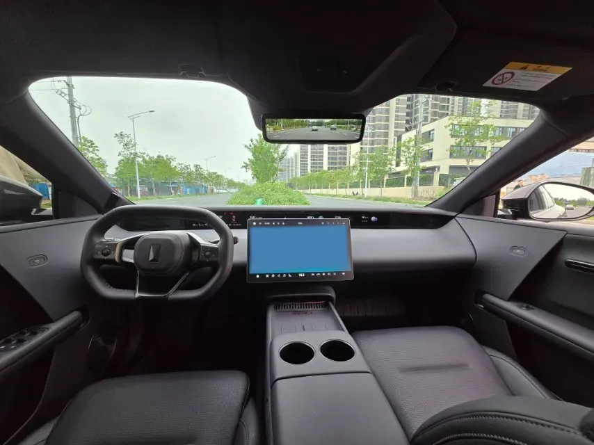 2025 Avatr 06 BEV,autocango,china used car exporter,china ev exporter,chinese used car exporter,chinese used ev exporter