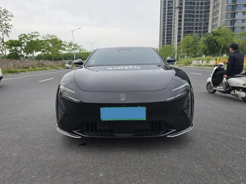 2025 Avatr 06 BEV,autocango,china used car exporter,china ev exporter,chinese used car exporter,chinese used ev exporter