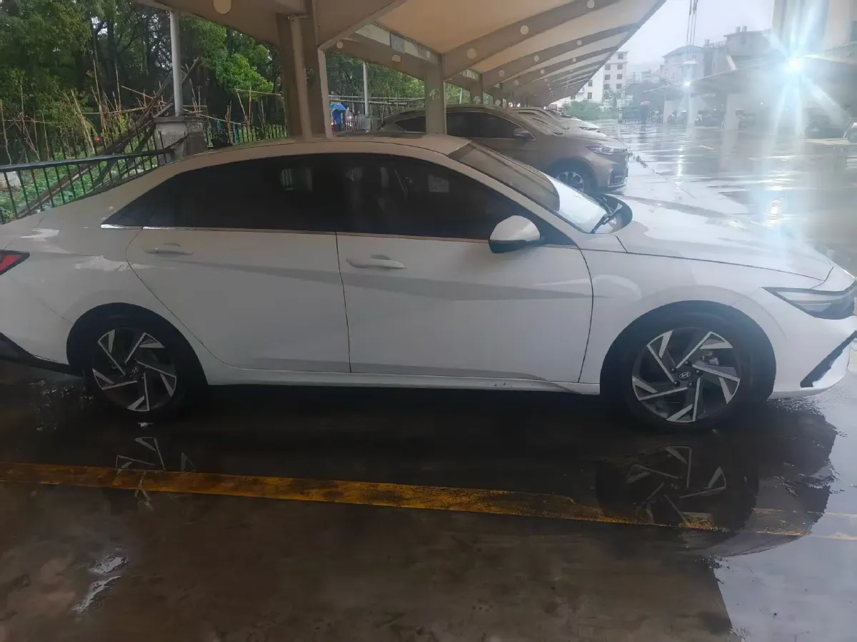 2023 Hyundai Elantra 1.5L 115HP L4 CVT,autocango,china used car exporter,china ev exporter,chinese used car exporter,chinese used ev exporter